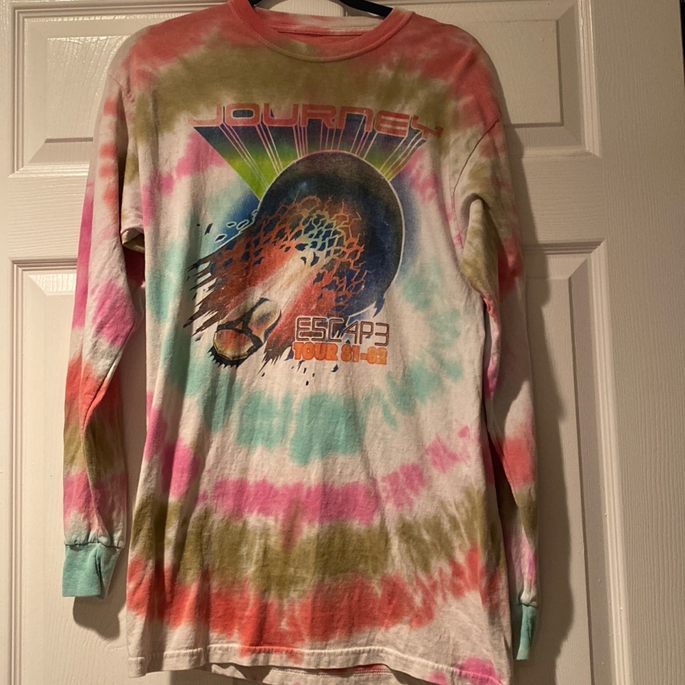 Tie dye band (journey) graphic tee